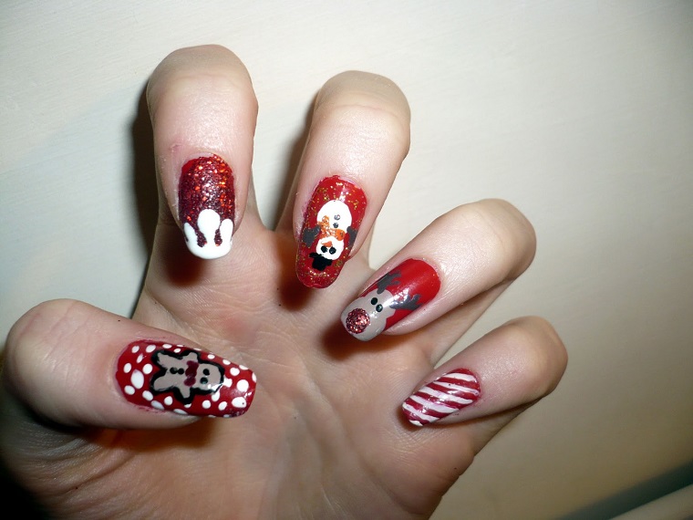 christmas-nails-proposal-theme