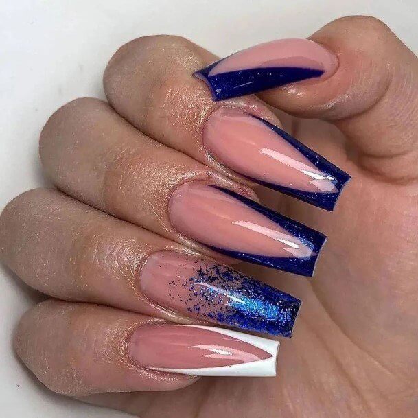 30 Blue Nail Designs For Your Next Manicure - 217